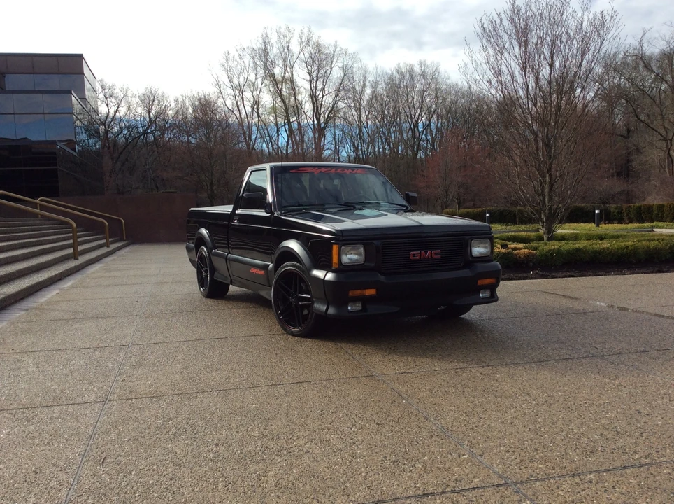 1991 GMC Syclone - Image 19 of 31