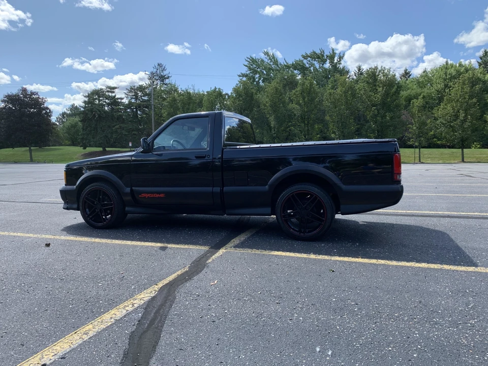 1991 GMC Syclone - Image 12 of 31