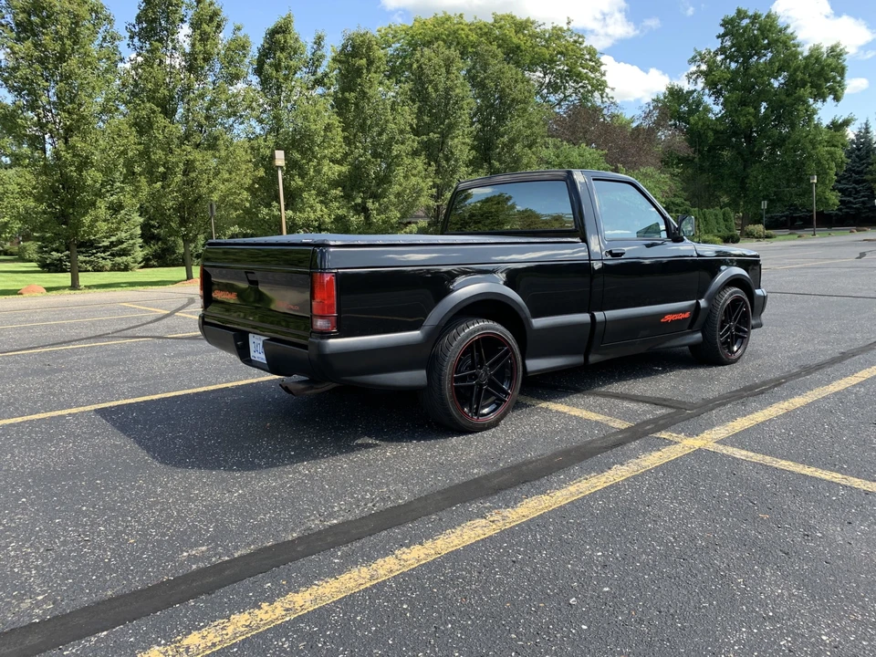 1991 GMC Syclone - Image 17 of 31