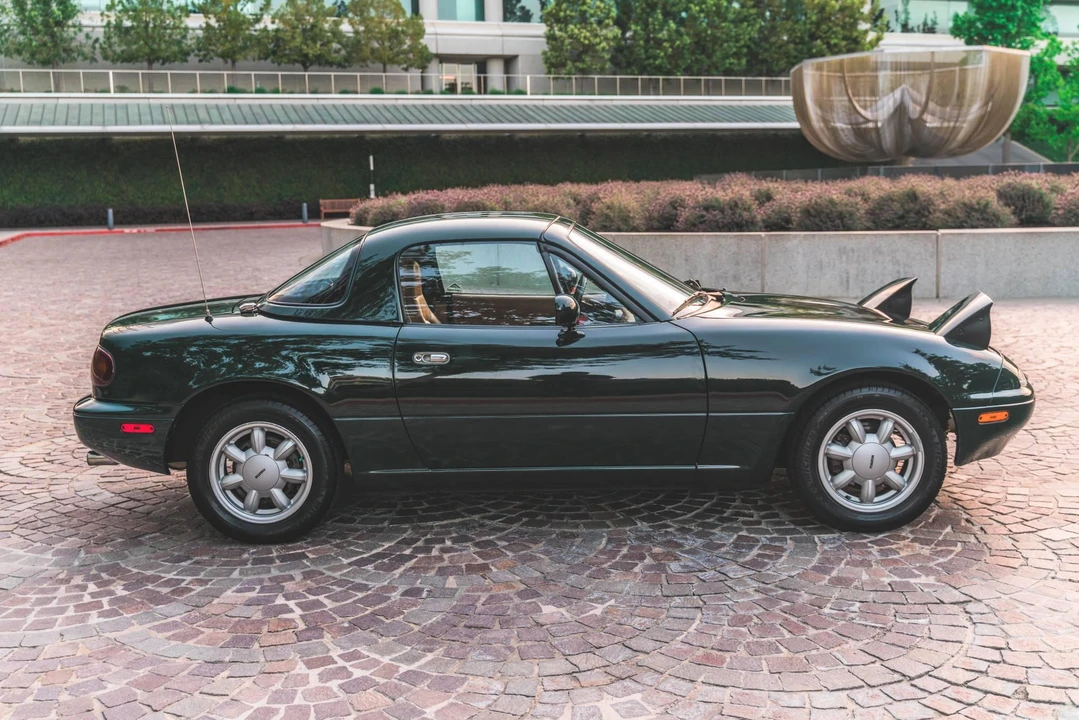 1991 Mazda NA MX-5 Miata - Image 16 of 31