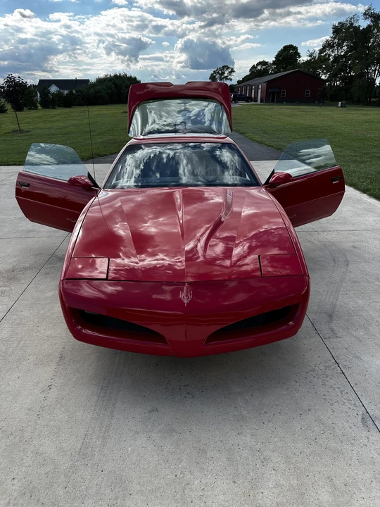 1991 Pontiac Firebird 3rd Gen - Image 17 of 31