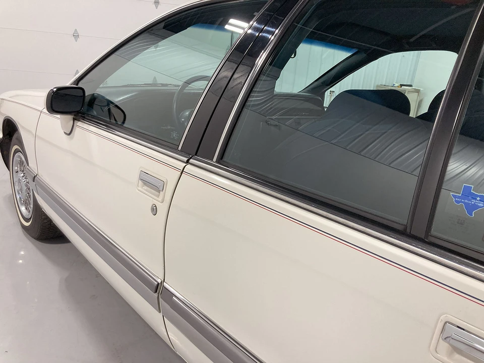 1992 Buick Roadmaster - Image 22 of 31