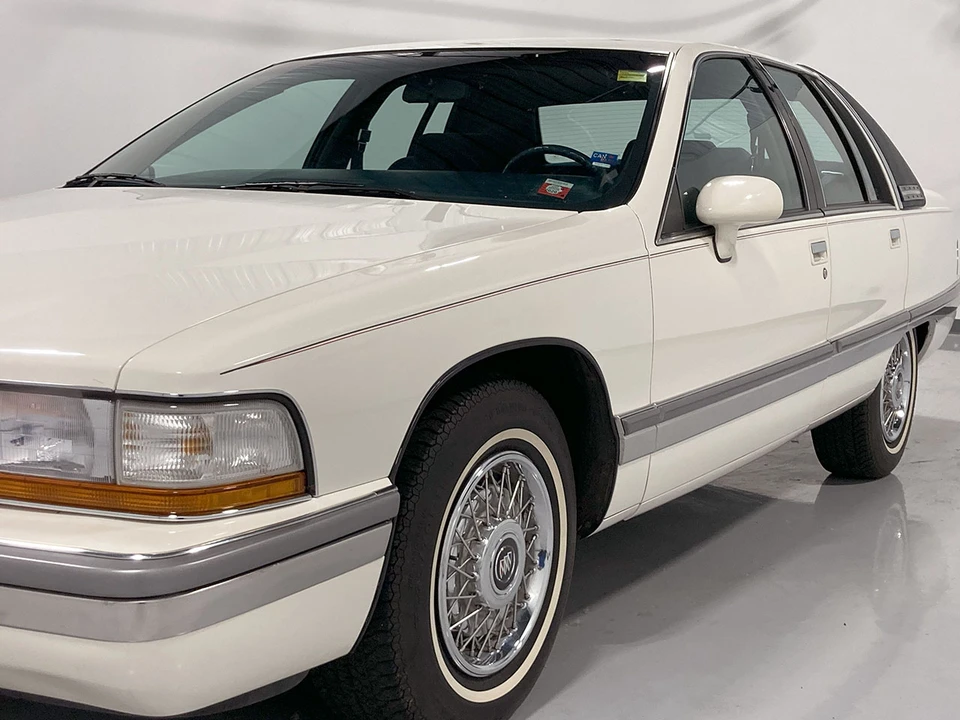 1992 Buick Roadmaster - Image 19 of 31