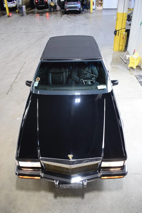 1992 Cadillac DeVille 7th Gen - Image 21 of 31