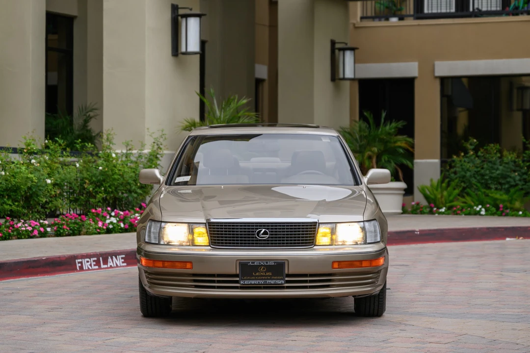 1992 Lexus LS 1st Gen - Image 5 of 31