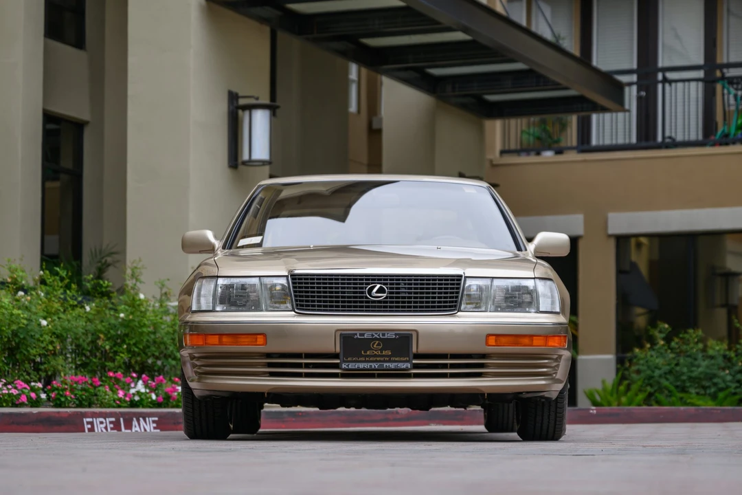 1992 Lexus LS 1st Gen - Image 7 of 31