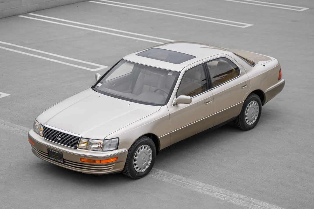 1992 Lexus LS 1st Gen - Image 21 of 31