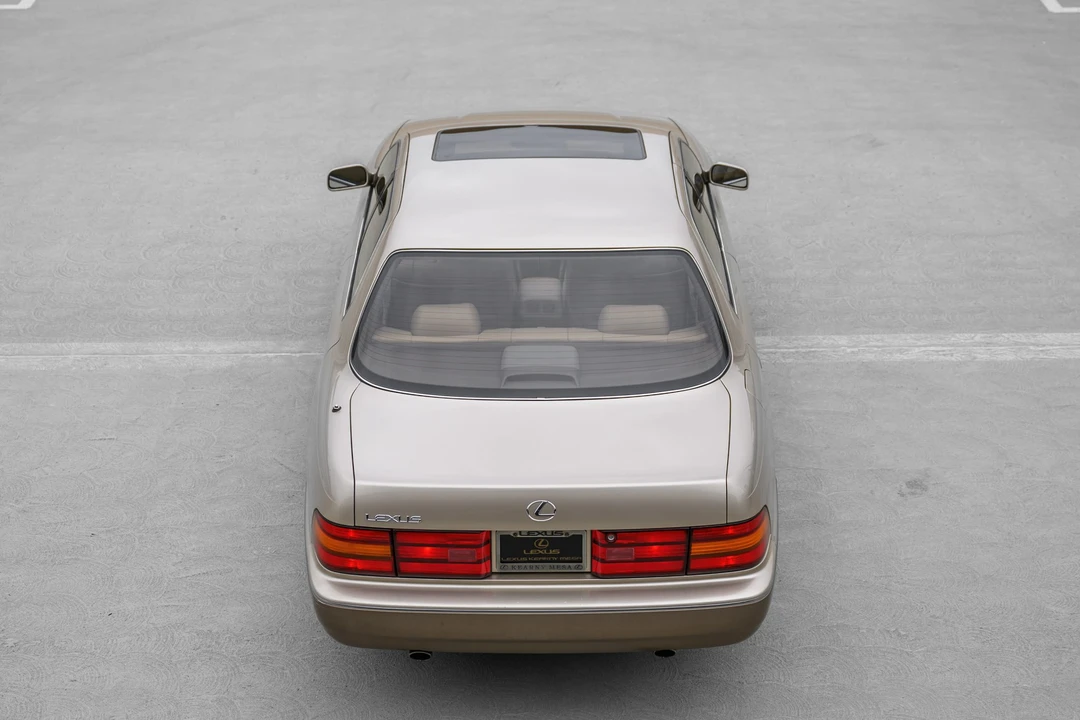 1992 Lexus LS 1st Gen - Image 25 of 31