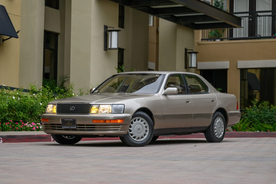 1992 Lexus LS 1st Gen - Image 3 of 31