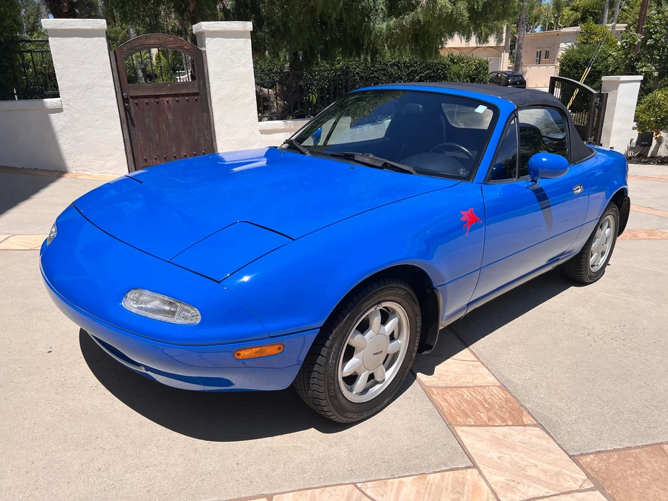 1992 Mazda NA MX-5 Miata - Image 2 of 31
