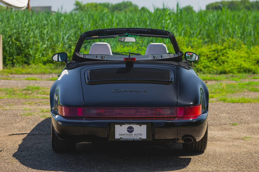 1992 Porsche 964 Carrera 4 - Image 15 of 31