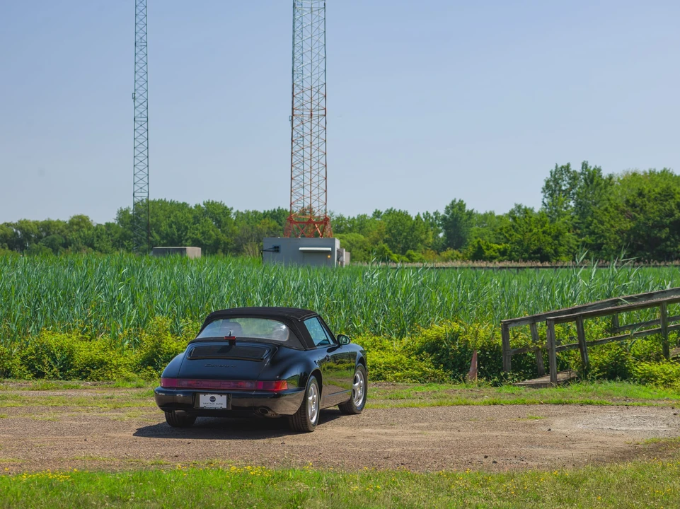 1992 Porsche 964 Carrera 4 - Image 18 of 31