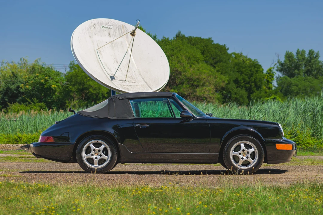 1992 Porsche 964 Carrera 4 - Image 27 of 31