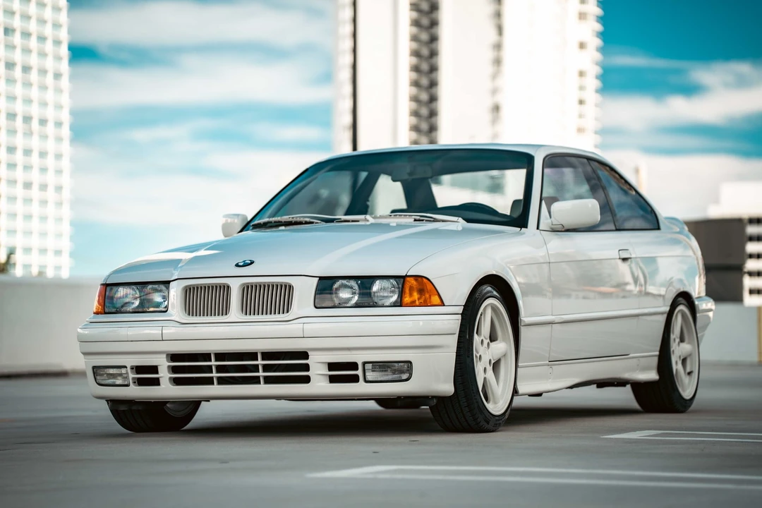 1993 BMW E36 3 Series - Image 3 of 31