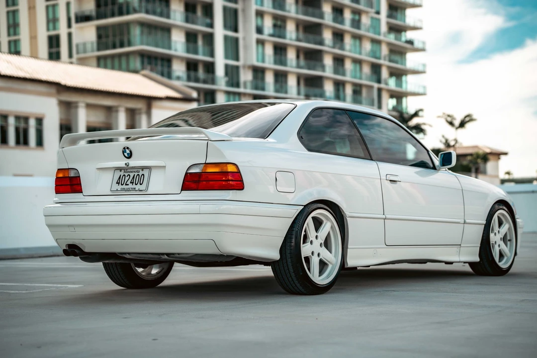 1993 BMW E36 3 Series - Image 9 of 31