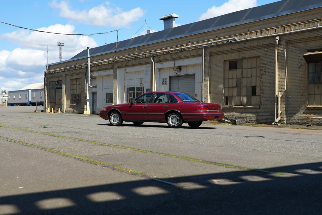 1993 Ford Crown Victoria - Image 31 of 31