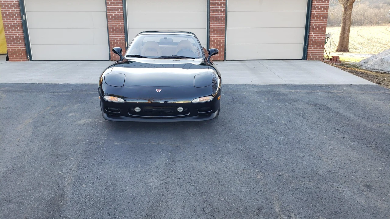 1993 Mazda RX-7 FD - Image 2 of 31