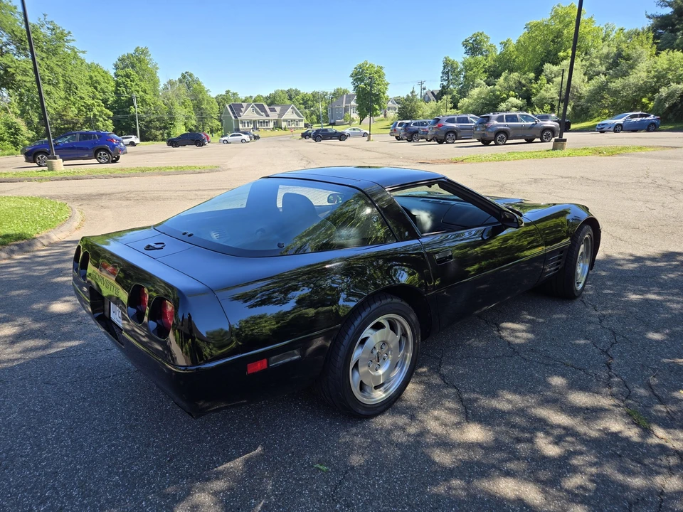 1994 Chevrolet Corvette C4 - Image 11 of 31