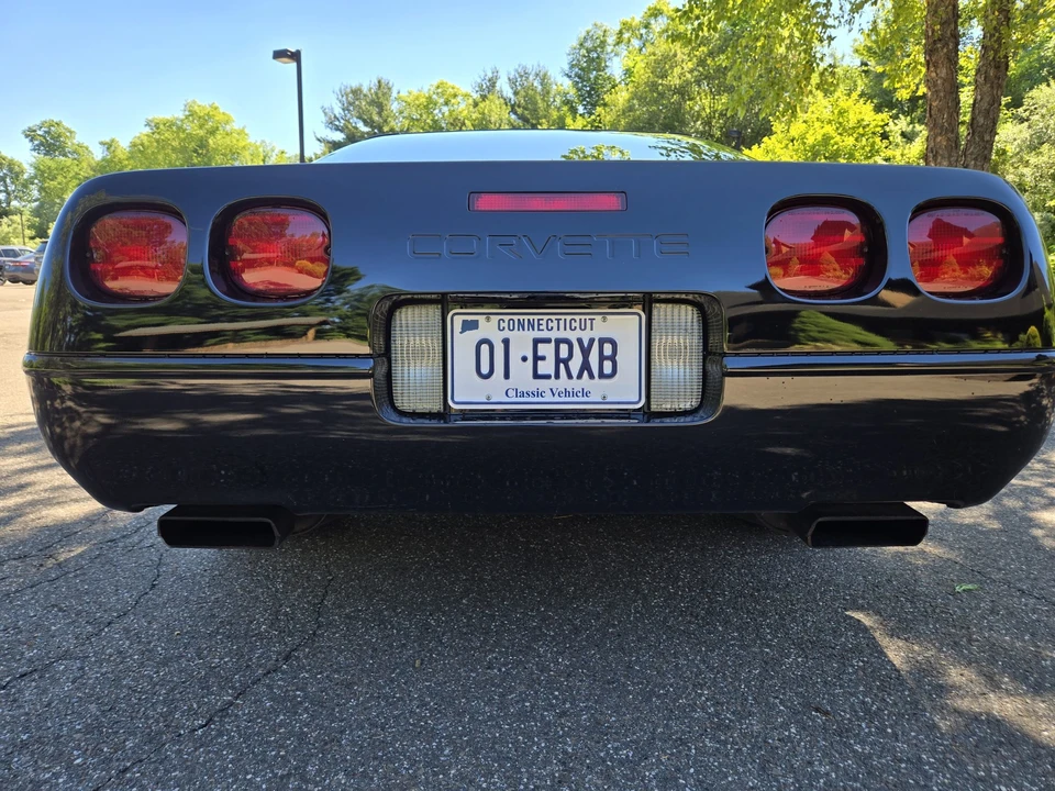 1994 Chevrolet Corvette C4 - Image 7 of 31