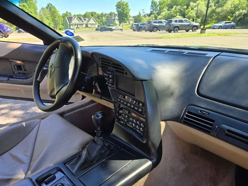 1994 Chevrolet Corvette C4 - Image 28 of 31
