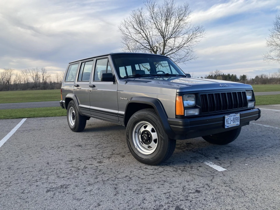 1994 Jeep XJ Cherokee - Image 4 of 31