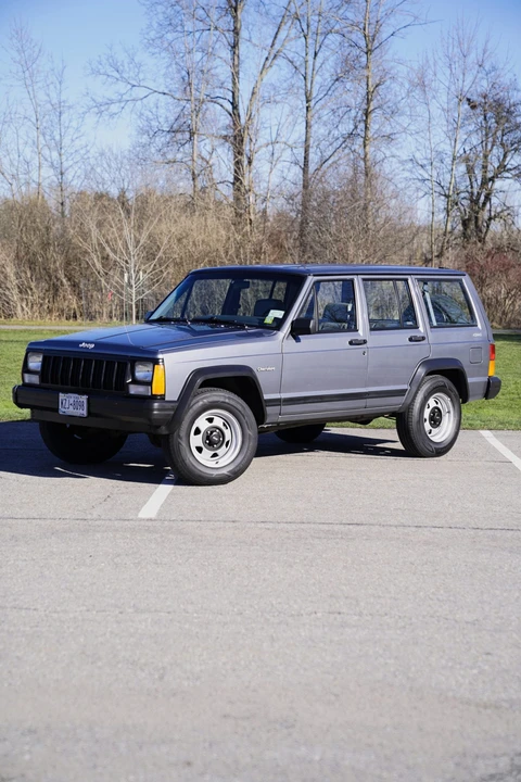 1994 Jeep XJ Cherokee - Image 10 of 31