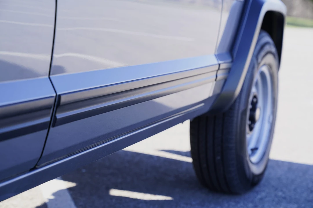 1994 Jeep XJ Cherokee - Image 28 of 31