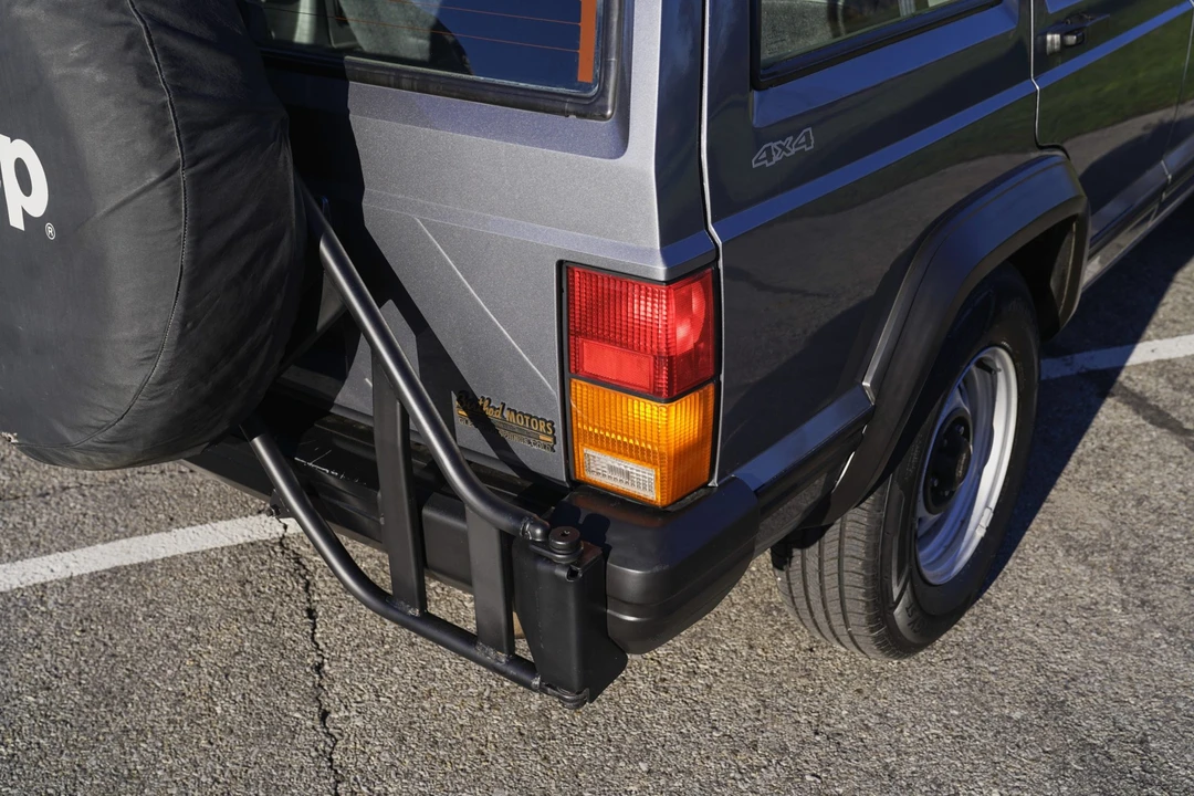 1994 Jeep XJ Cherokee - Image 30 of 31