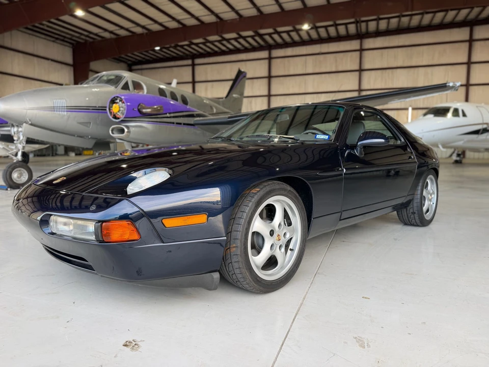 1994 Porsche 928 GTS - Image 14 of 31