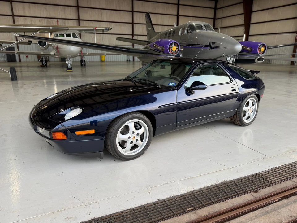 1994 Porsche 928 GTS - Image 9 of 31