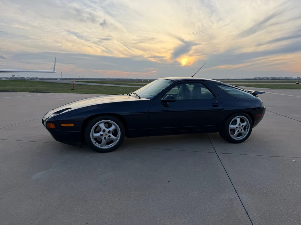 1994 Porsche 928 GTS - Image 2 of 31