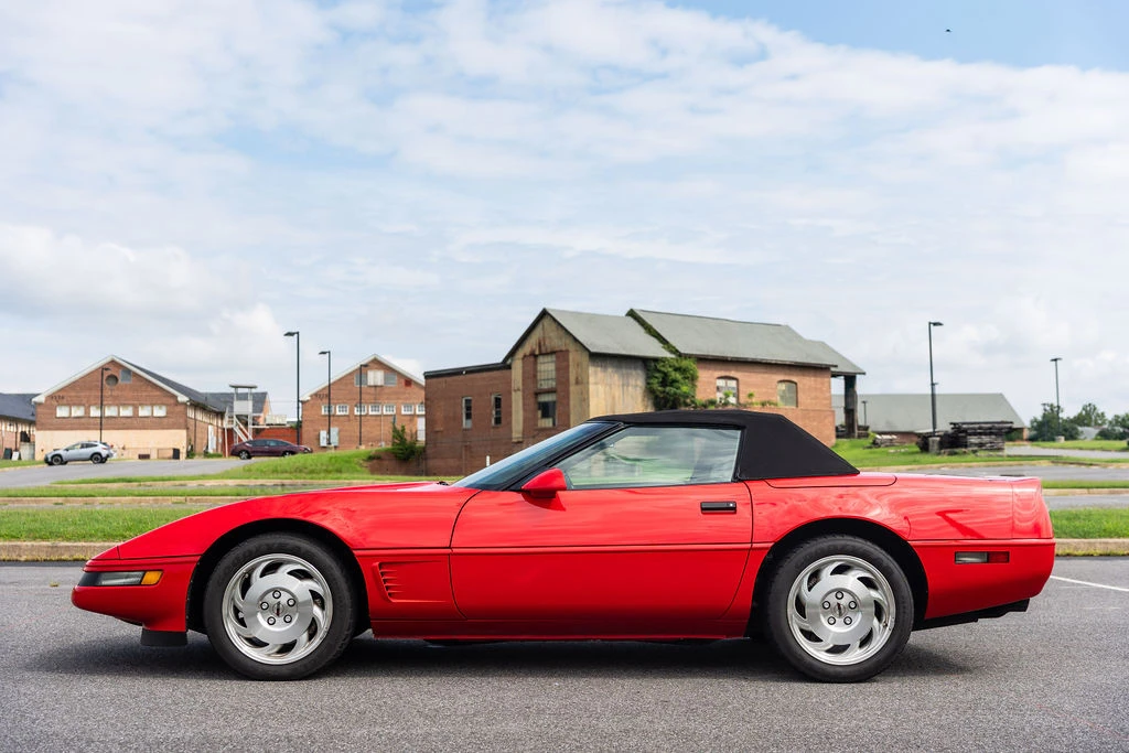1995 Chevrolet Corvette C4 - Image 10 of 31