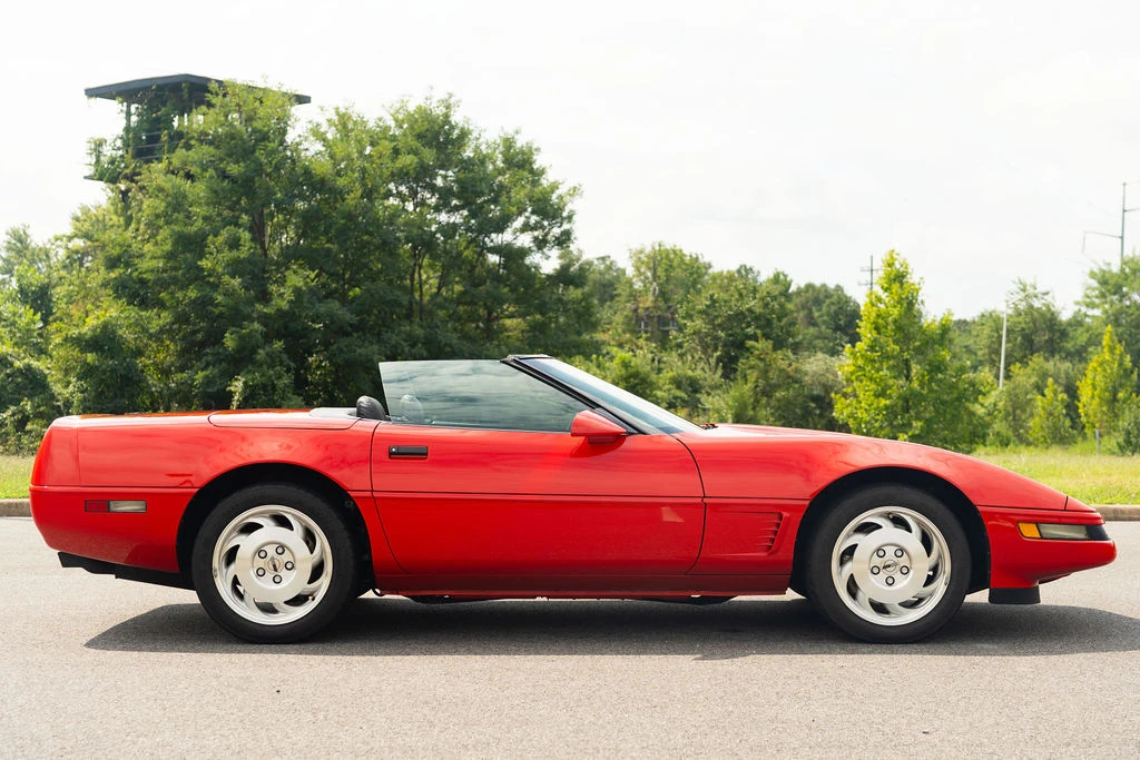 1995 Chevrolet Corvette C4 - Image 25 of 31