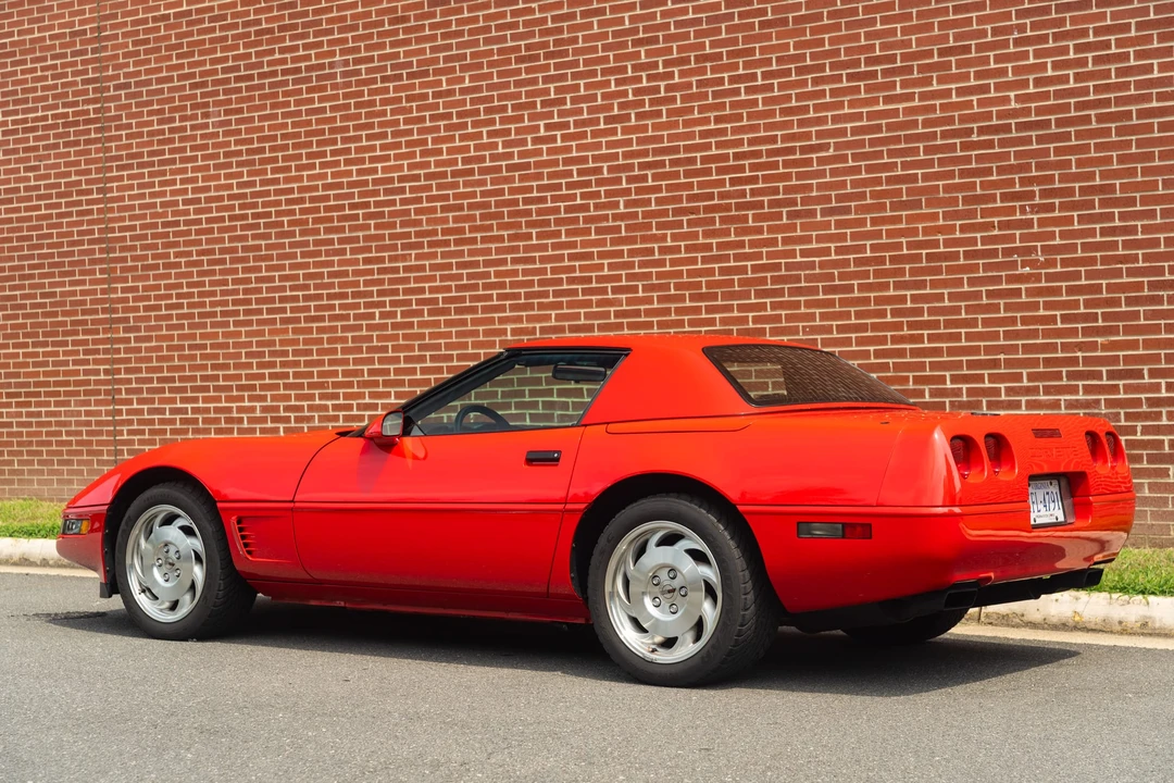 1995 Chevrolet Corvette C4 - Image 30 of 31