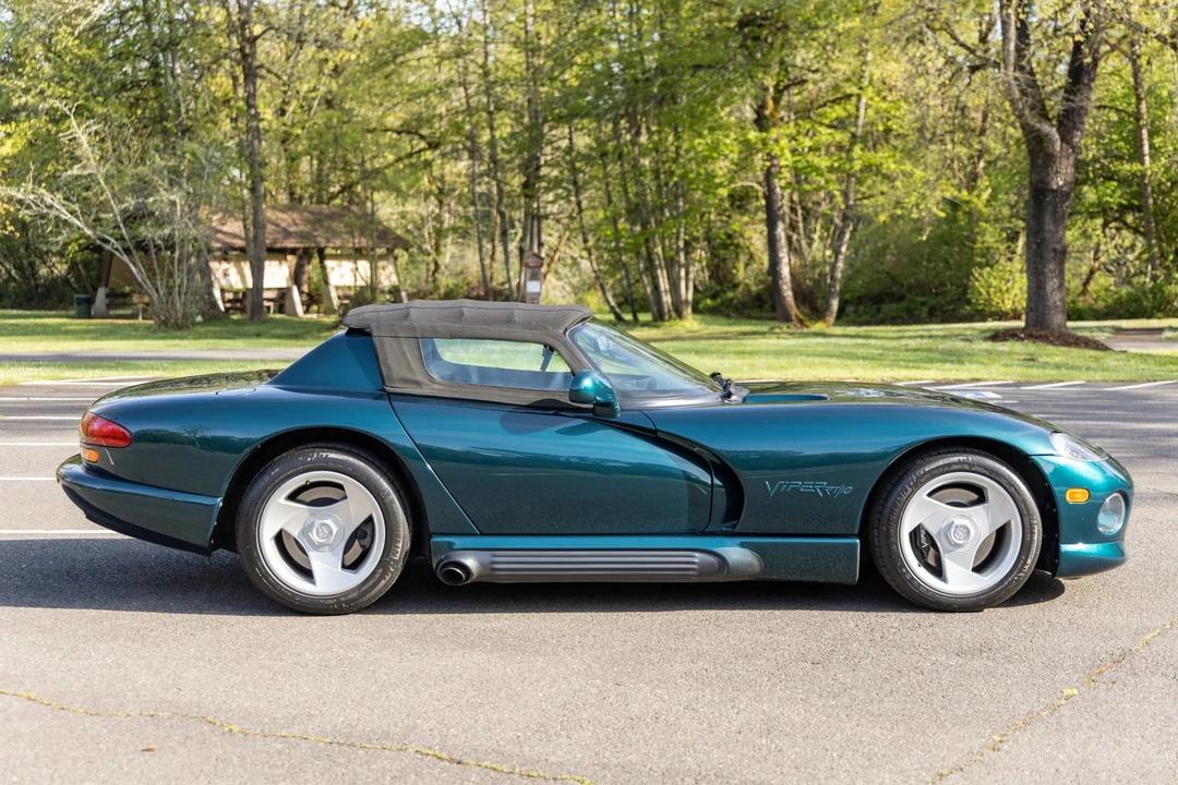 1995 Dodge Viper 1st Gen - Image 14 of 31