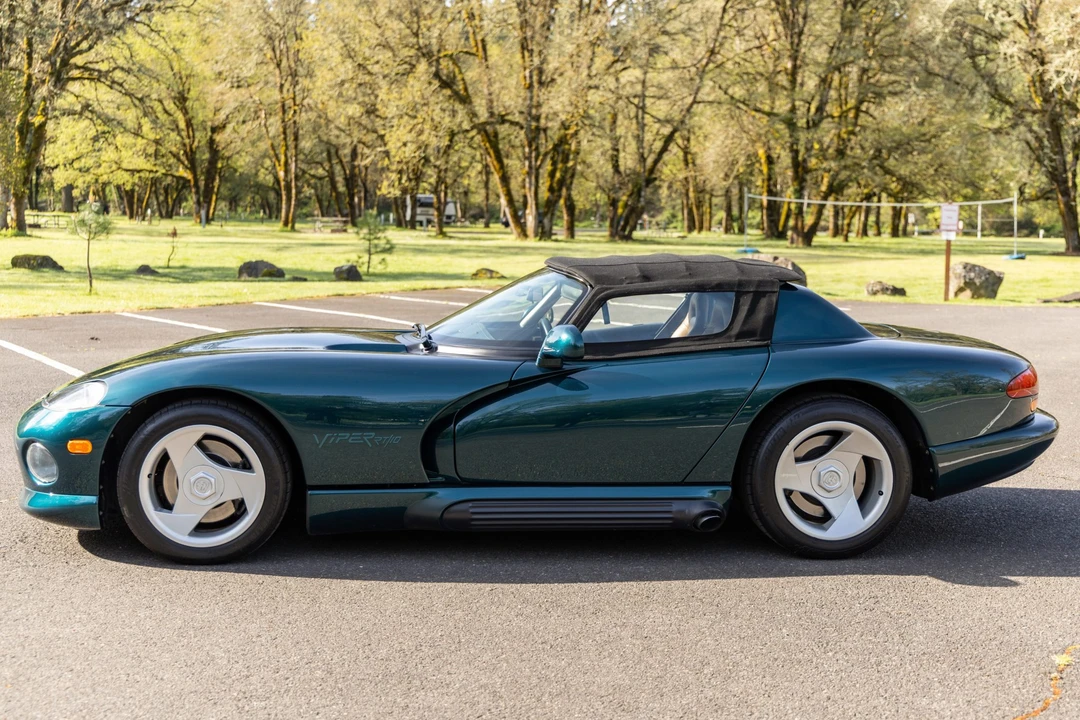 1995 Dodge Viper 1st Gen - Image 18 of 31
