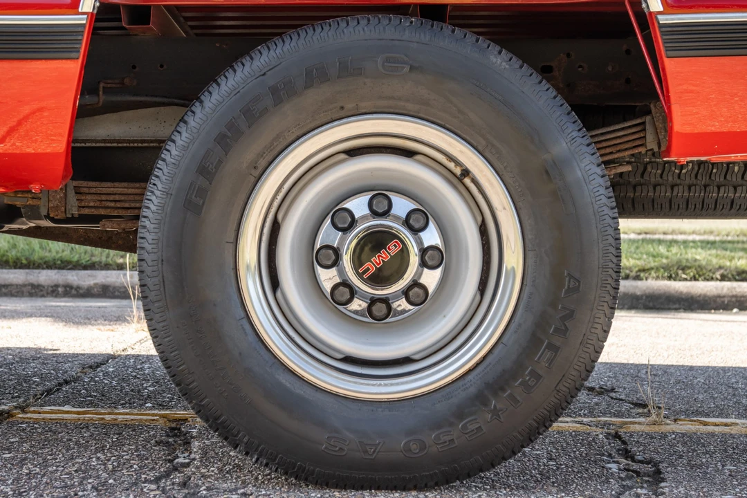 1995 GMC Sierra Heavy Duty 2nd Gen - Image 23 of 31