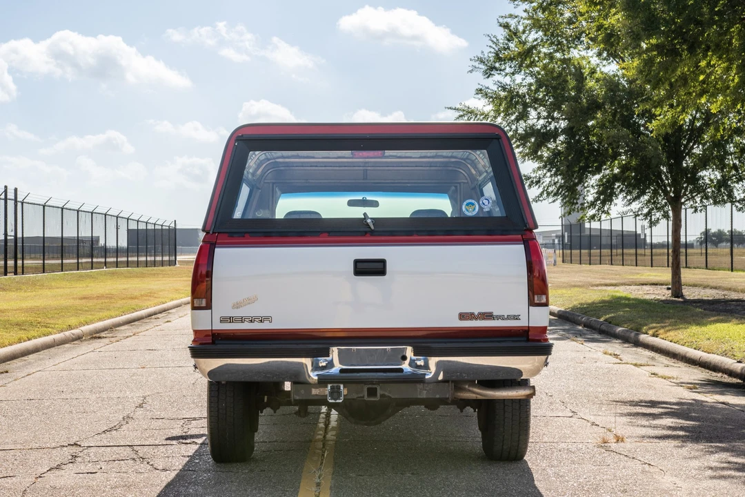 1995 GMC Sierra Heavy Duty 2nd Gen - Image 5 of 31