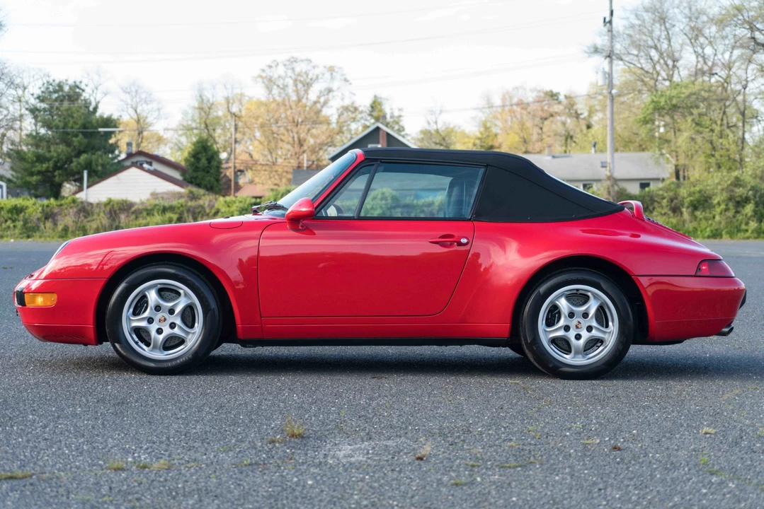 1995 Porsche 993 Carrera - Image 26 of 31