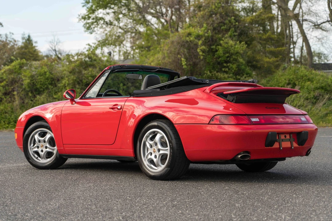 1995 Porsche 993 Carrera - Image 28 of 31