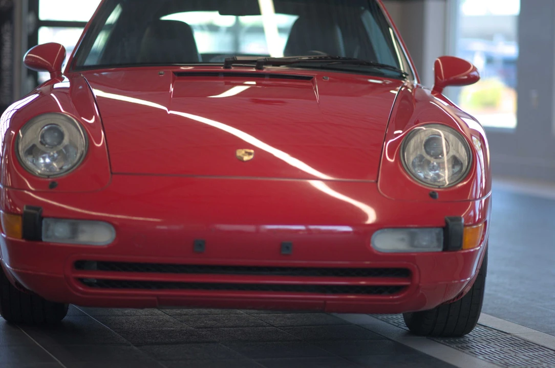 1995 Porsche 993 Carrera - Image 24 of 31