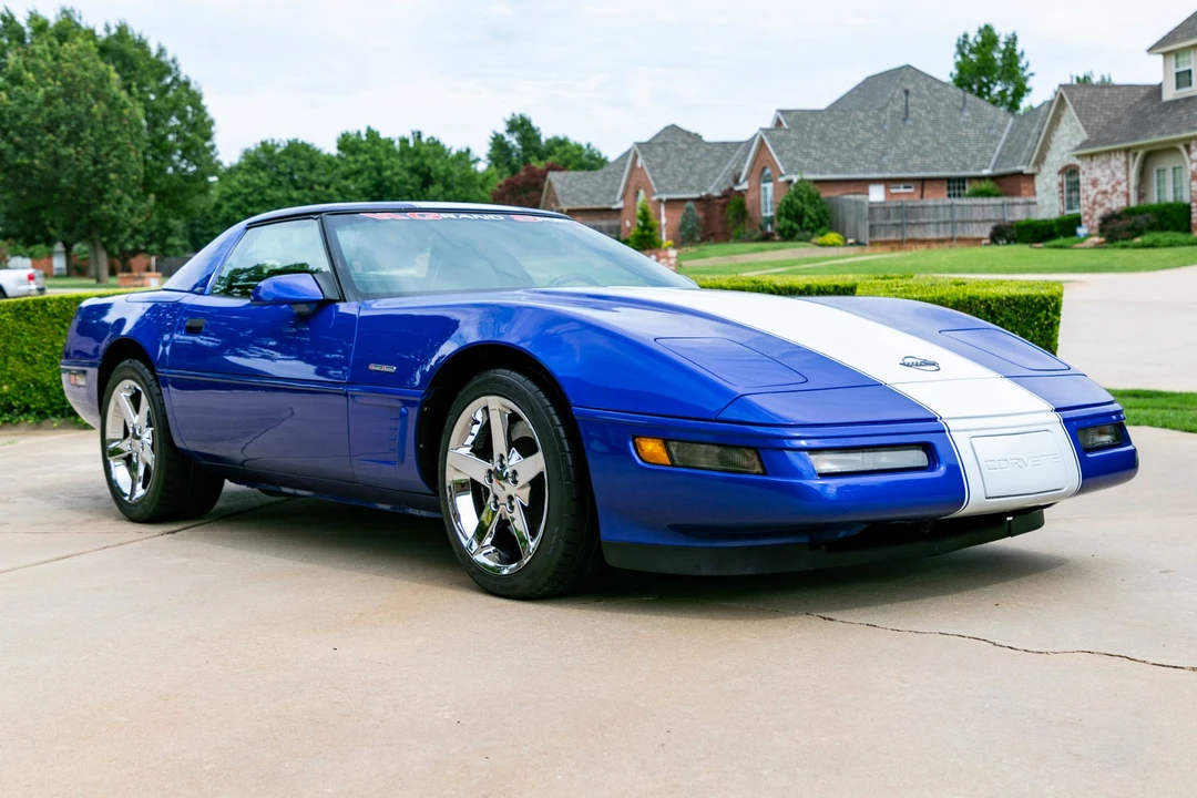 1996 Chevrolet - Image 12 of 31