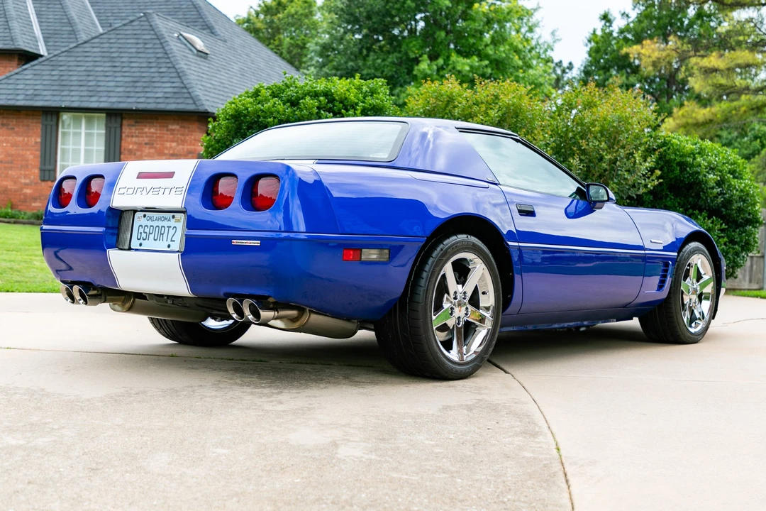 1996 Chevrolet - Image 14 of 31