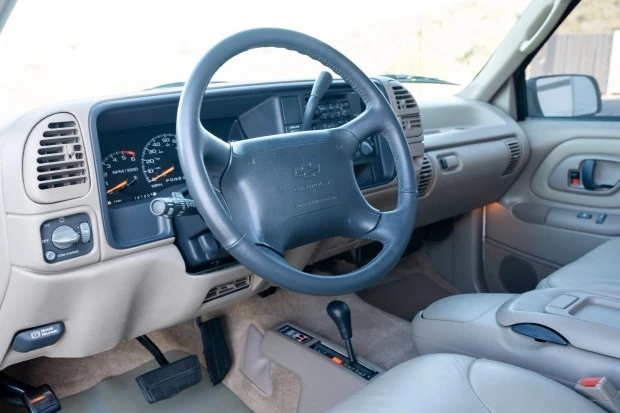 1996 Chevrolet C/K 4th Gen - Image 5 of 8