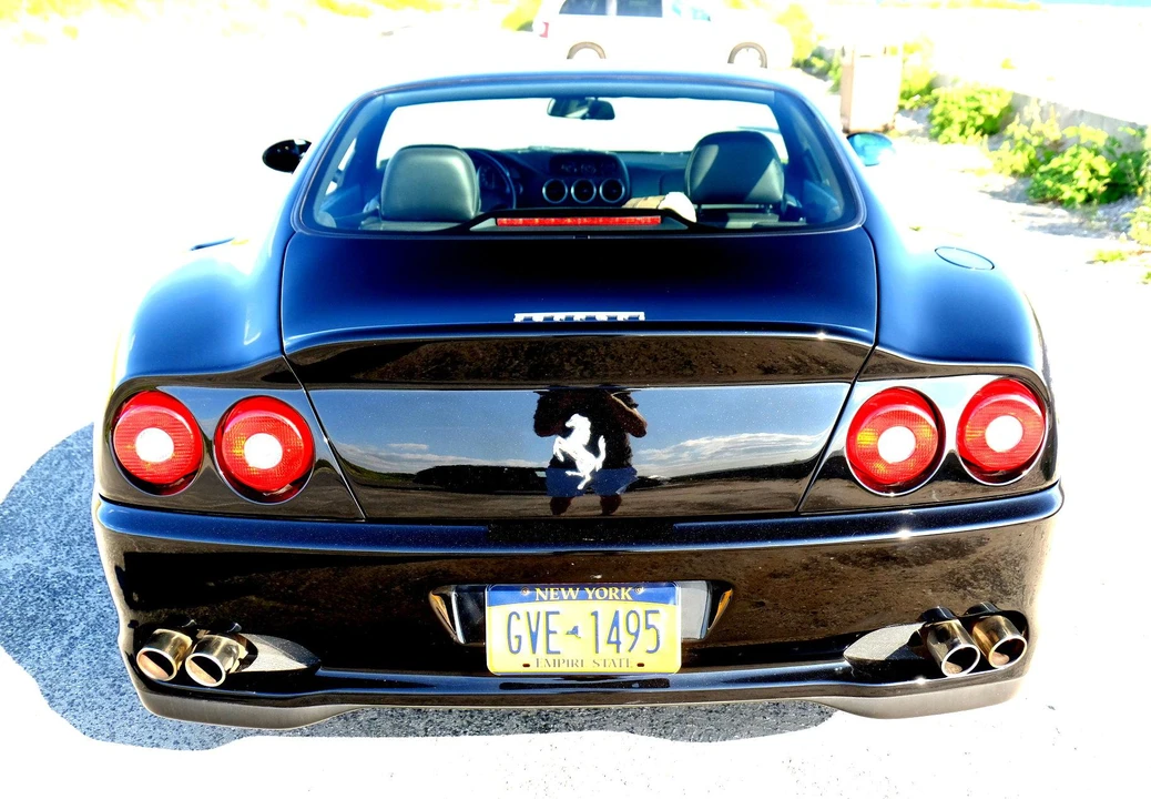 1997 Ferrari 550 Maranello - Image 30 of 31