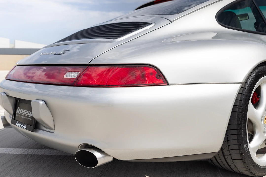 1997 Porsche 993 Carrera 4S - Image 22 of 31
