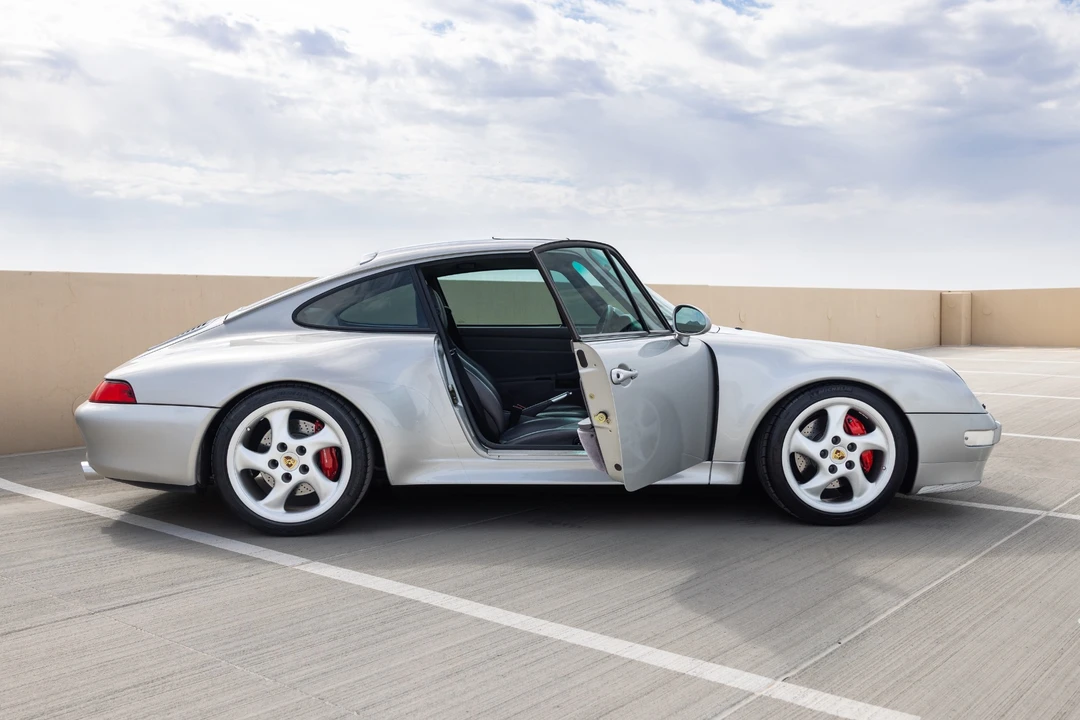 1997 Porsche 993 Carrera 4S - Image 14 of 31