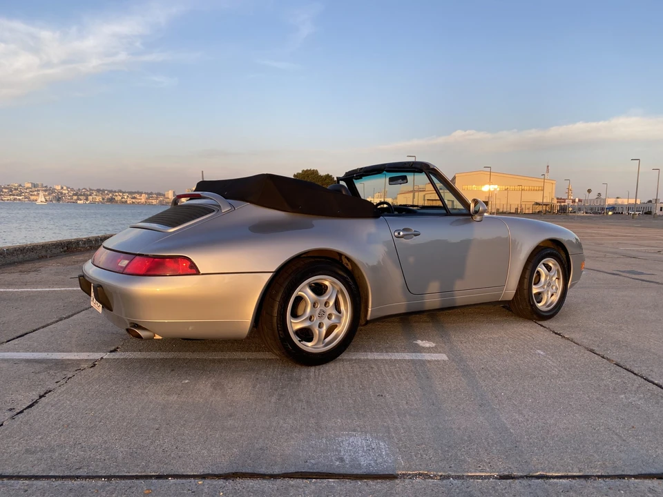 1997 Porsche 993 Carrera - Image 8 of 31