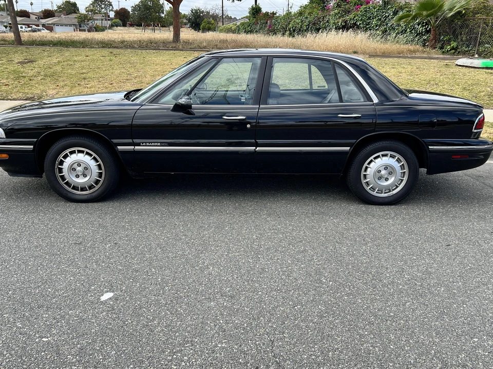 1998 Buick LeSabre - Image 15 of 31
