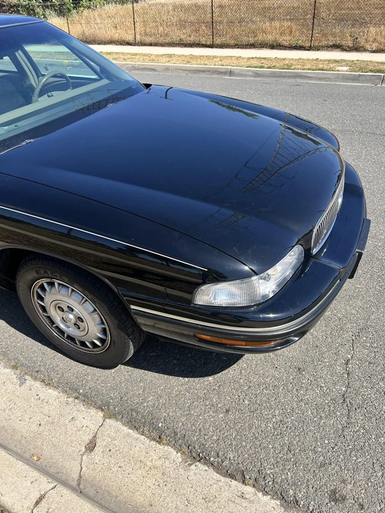 1998 Buick LeSabre - Image 28 of 31